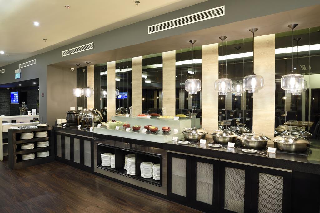 The Seacare Hotel Singapore Exterior photo